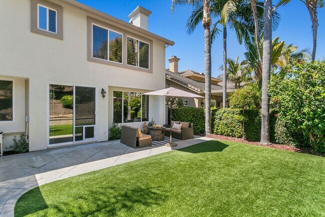 Building Photo - Gorgeous Large Furnished Home in the Gated Community of San Joaquin Hills!