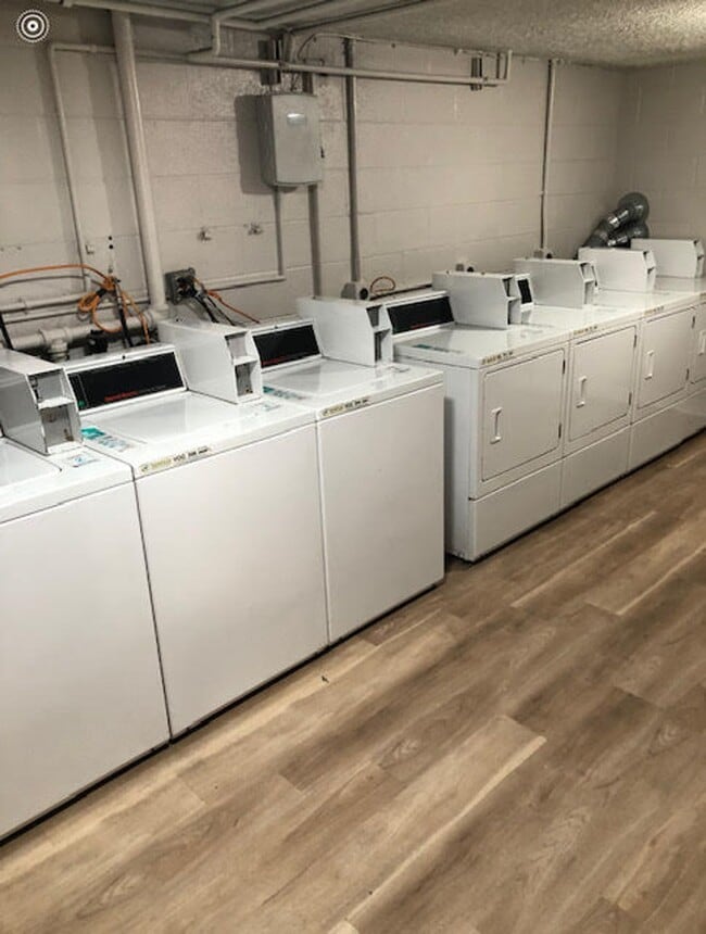 Building Photo - NEECE