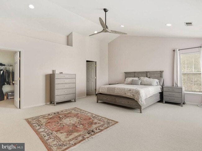 Building Photo - 14301 Autumn Crest Rd