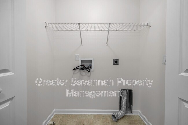 Building Photo - 70 Winter Lake Cir