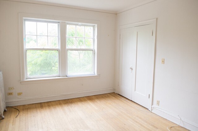 Building Photo - 1610 West Sunnyside-3W
