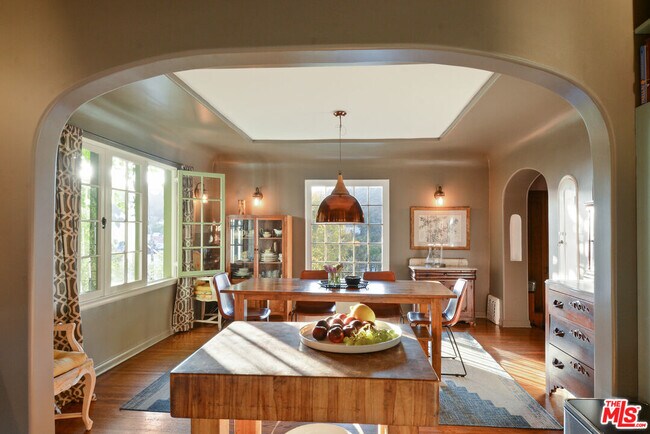 Building Photo - 6717 Whitley Terrace