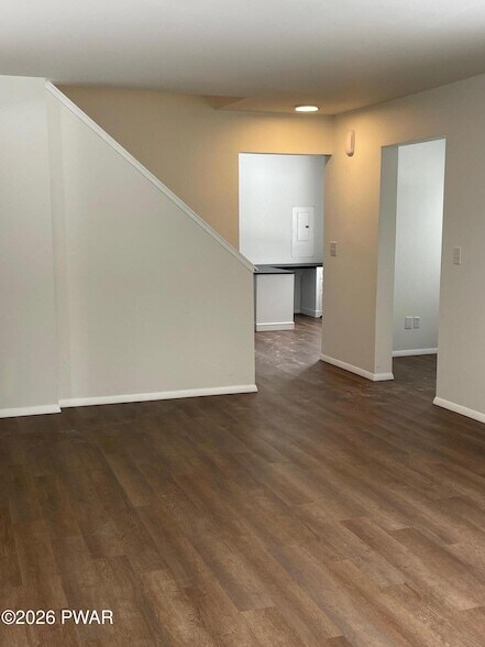 Building Photo - 8407 Porcupine Dr