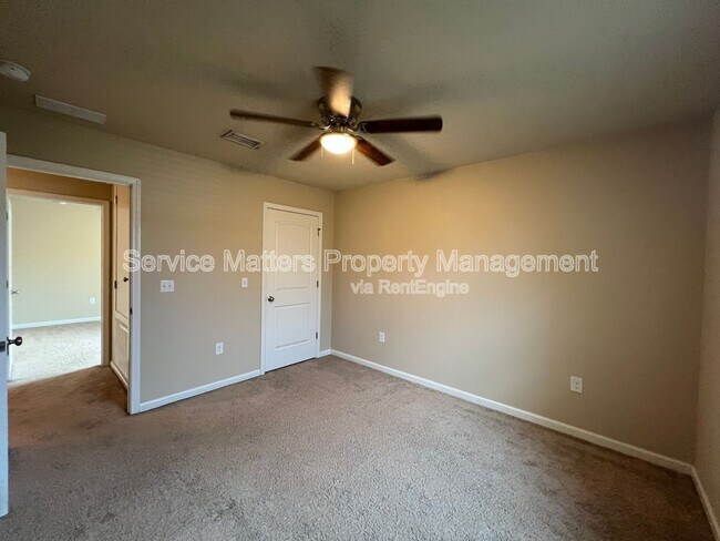 Building Photo - 4901 Spears St