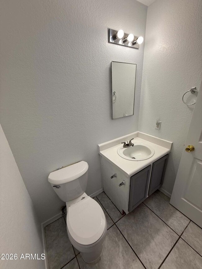 Building Photo - 1261 E Dust Devil Dr