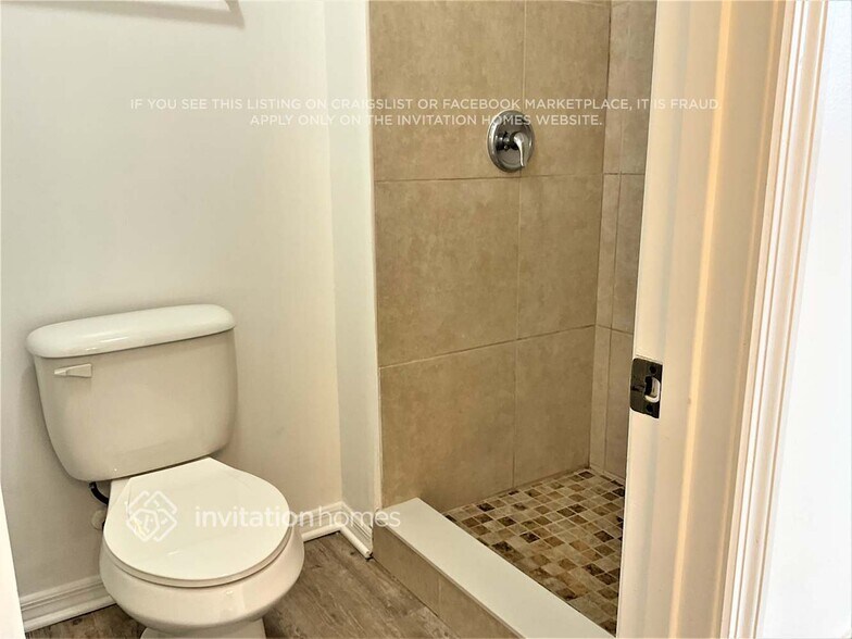 Building Photo - 6711 Fawn Ridge Dr