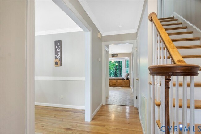 Building Photo - 107 Oak Ridge Ct