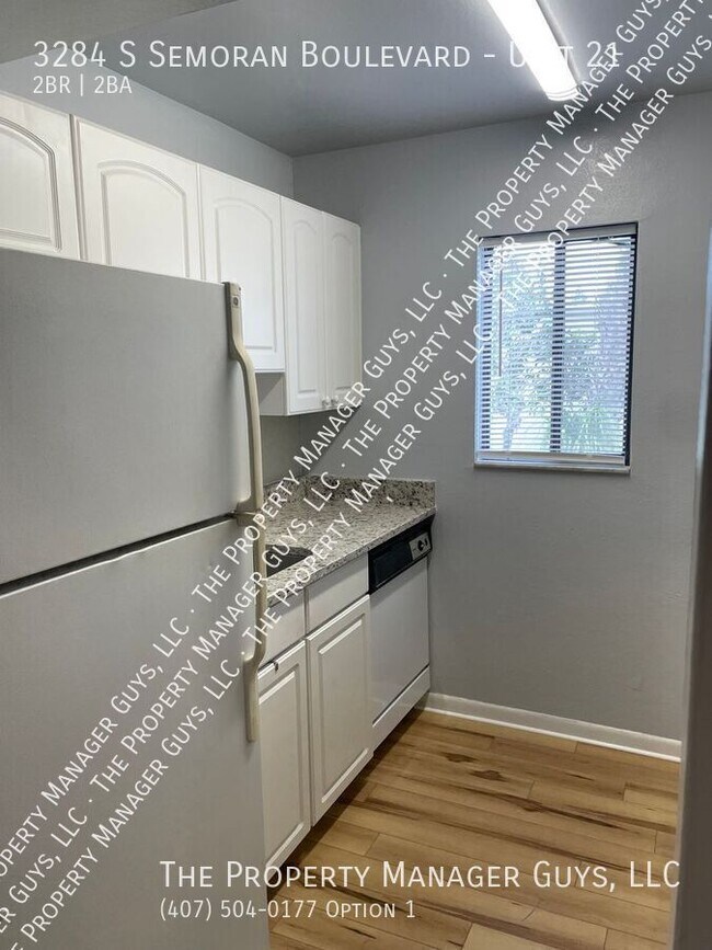 Building Photo - 3284 S Semoran Blvd