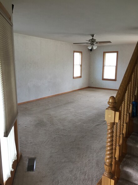 Building Photo - 1184 Huron Ct