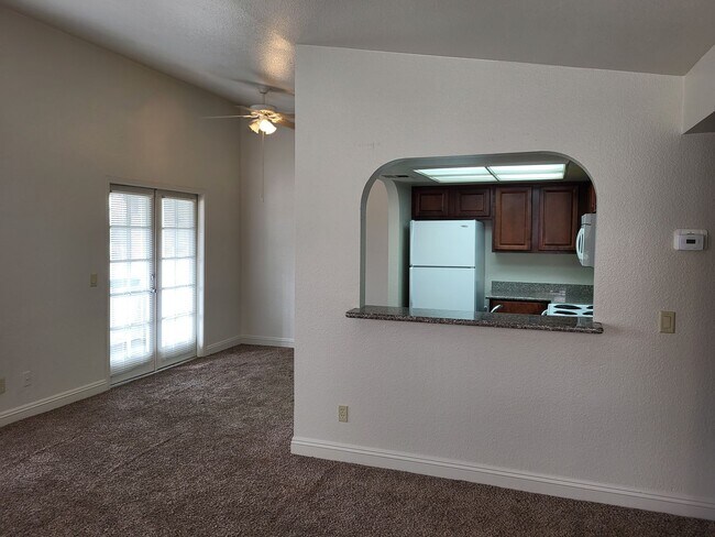 Building Photo - 1412 Bass Dr