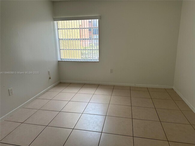 Building Photo - 9380 W Flagler St