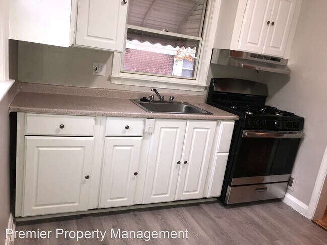 Building Photo - 3 br, 1.5 bath House - 5507 Wilvan Avenue