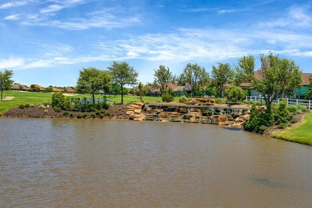 Building Photo - 9625 Heartwood Dr