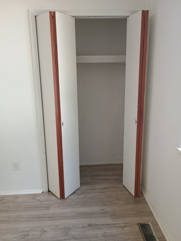 Building Photo - 2719 Eaton Pl