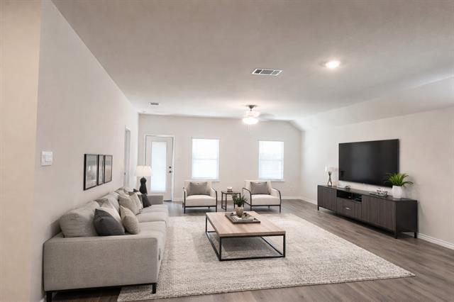 Building Photo - 1614 Silver Landing Trail