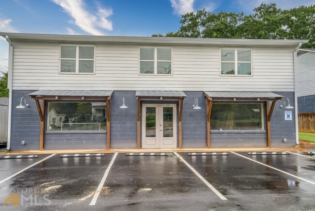 Building Photo - 224 Alcovy St