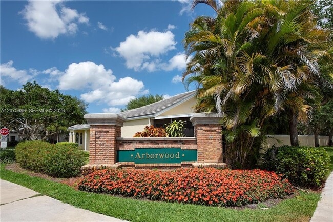 Building Photo - 9317 Arborwood Cir