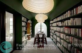 Building Photo - 11200 Biscayne Blvd
