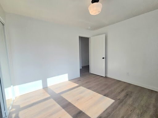 Building Photo - 1356 E 94th St