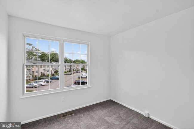 Building Photo - 14949 Enterprise Ln