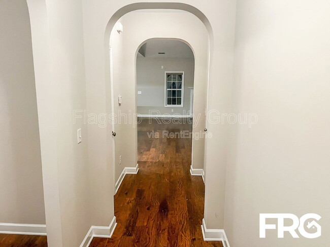 Building Photo - 4109 Dublin Rd