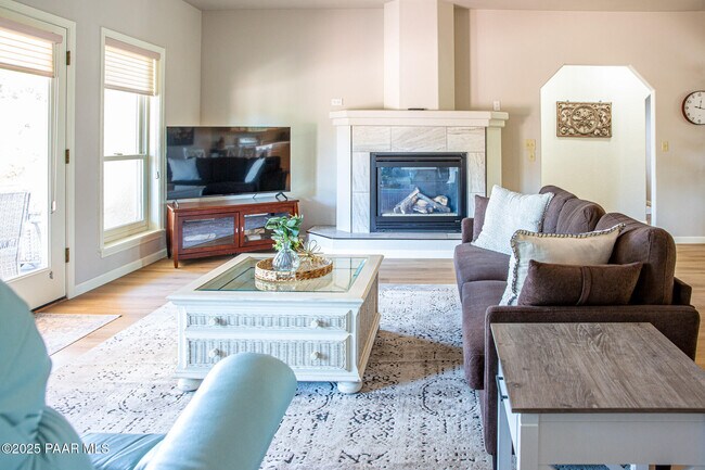 Building Photo - 7075 E Horizon Way