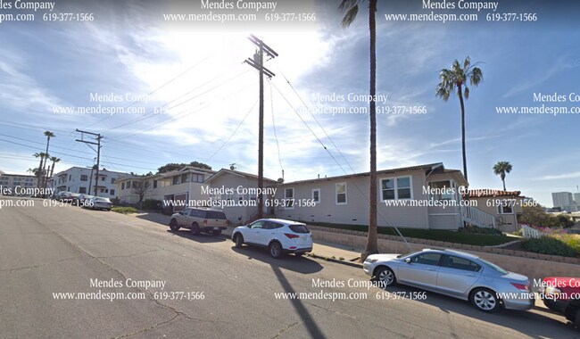 Building Photo - 623 W Kalmia St
