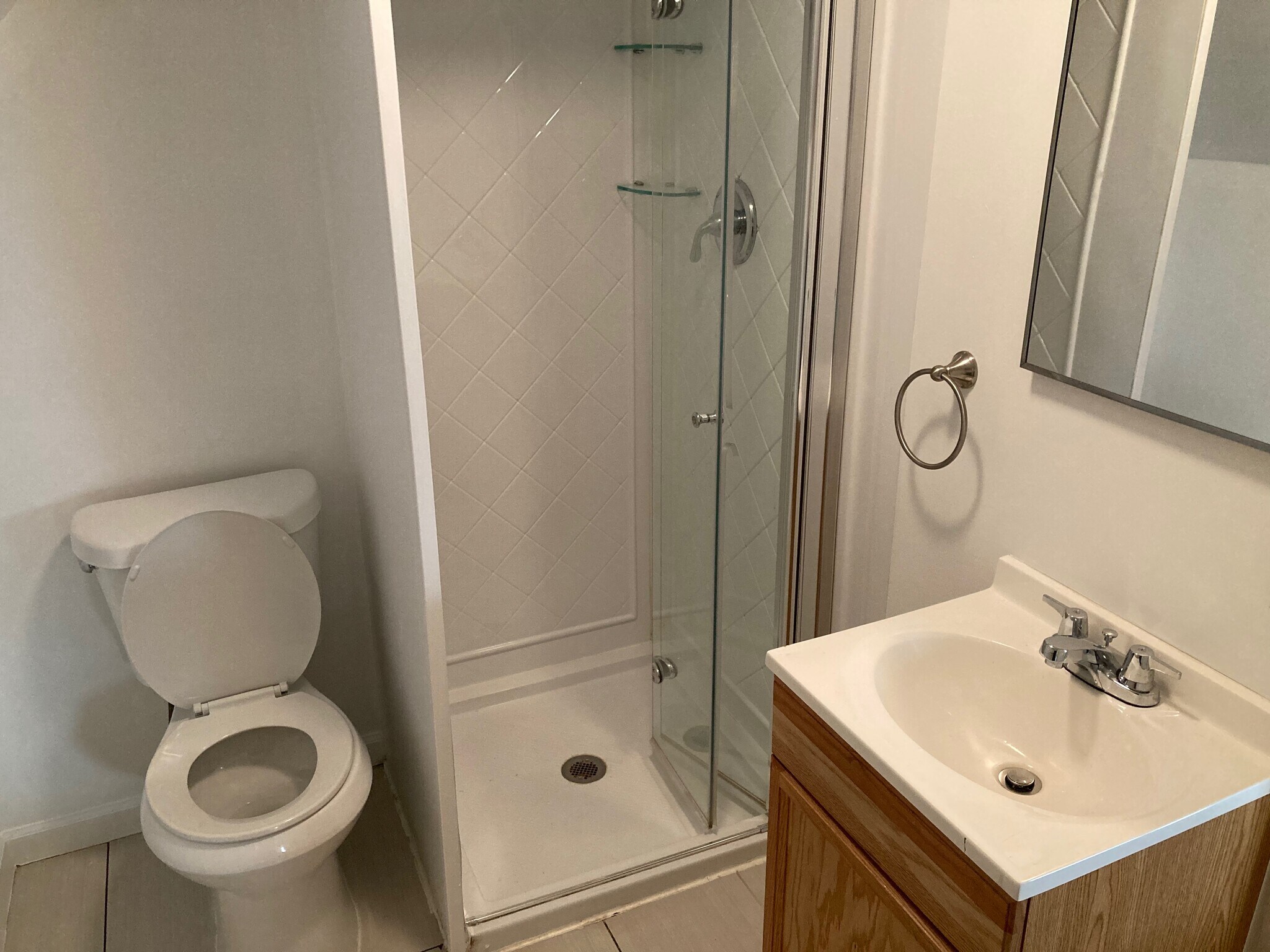 Bathroom - 12087 Saint Aubin St