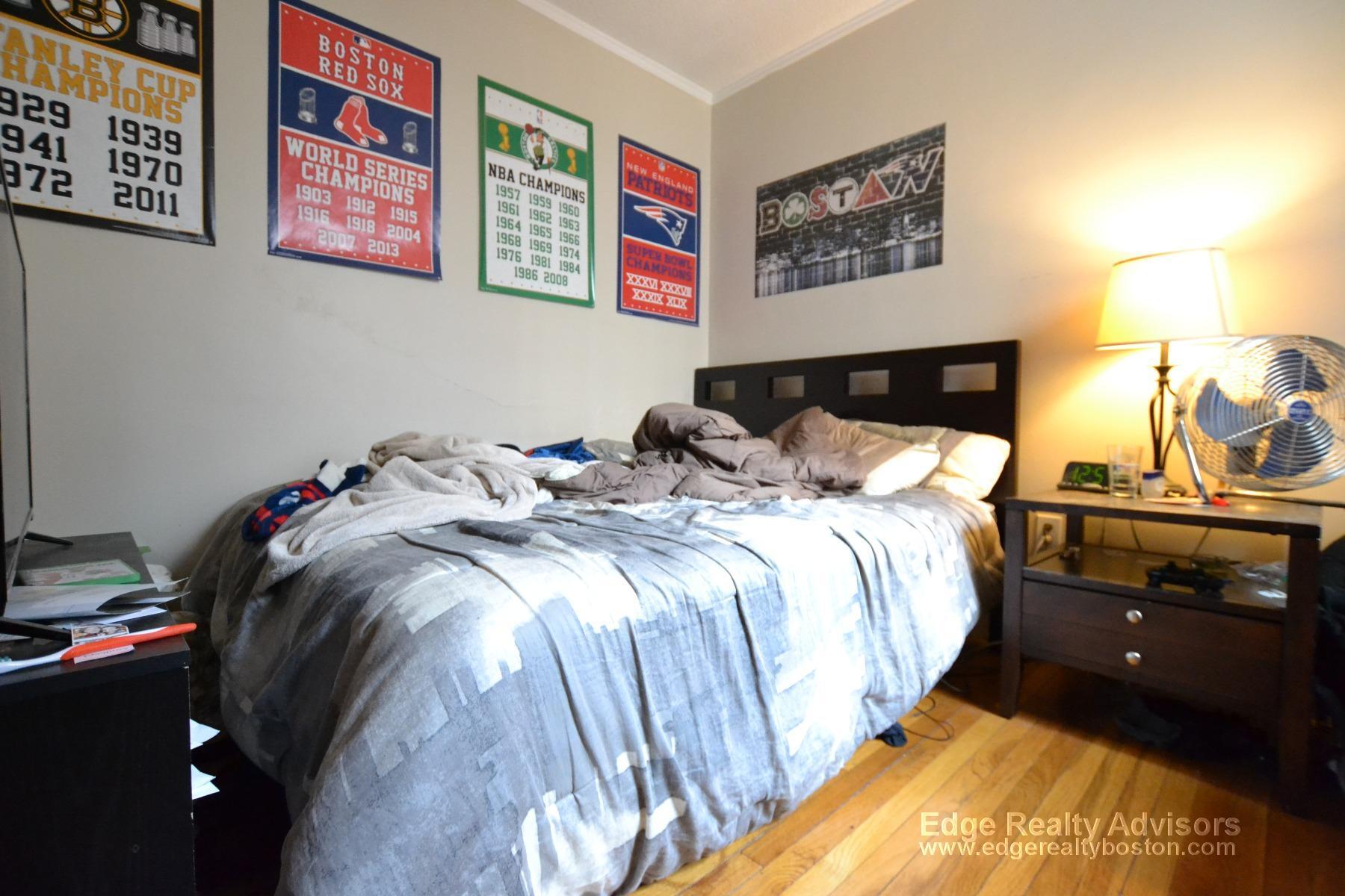 Building Photo - 26 Chiswick Rd