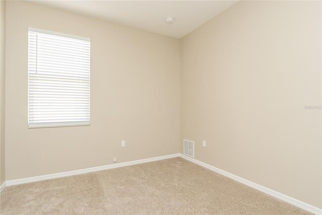 Building Photo - 6239 Blue Runner Ct