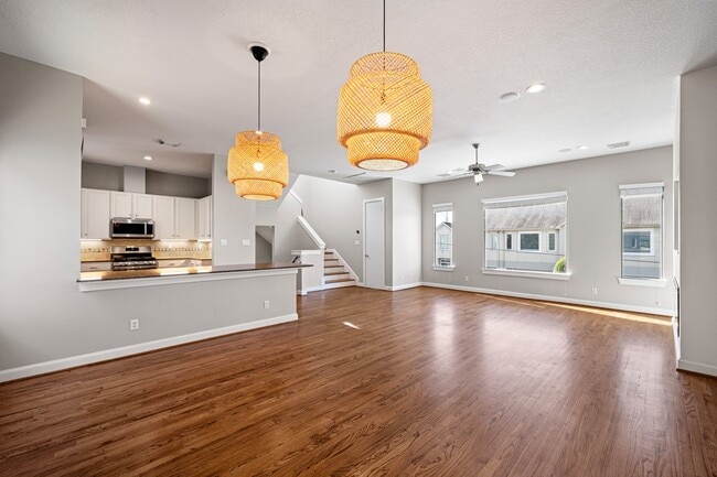 Building Photo - 1102 Patterson St