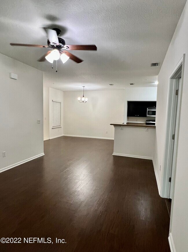 Building Photo - 4990 Key Lime Dr