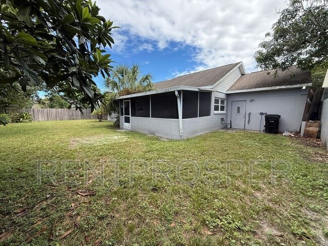 Building Photo - 8340 Le Mesa St