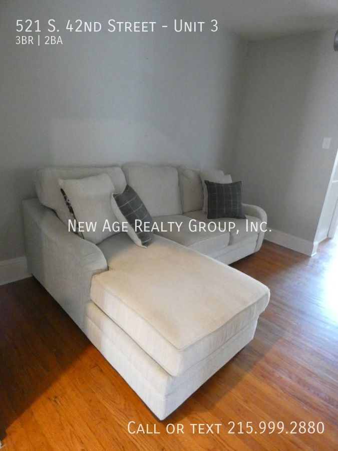Building Photo - 521 S 42nd St