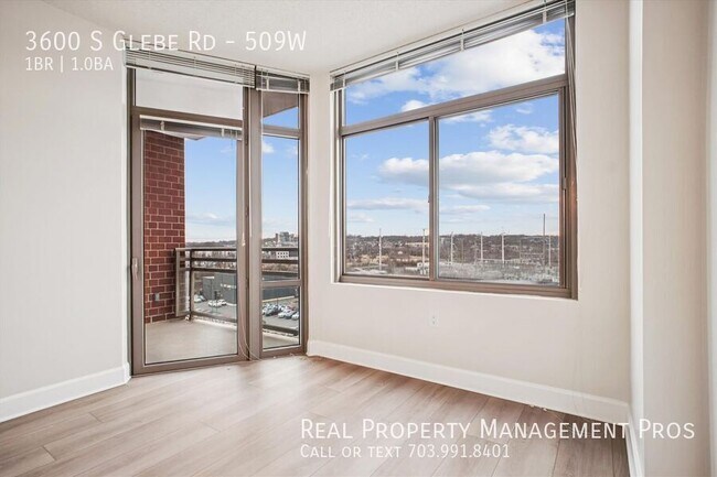 Building Photo - 3600 S Glebe Rd