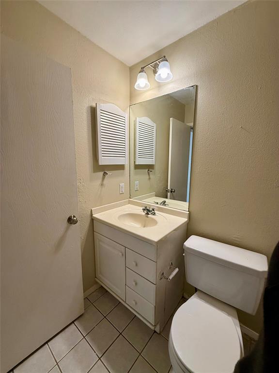 Building Photo - 10805 Lanshire Dr
