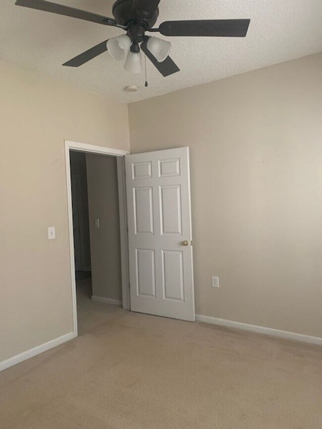 Building Photo - Wexford Condominiums, Anderson, SC