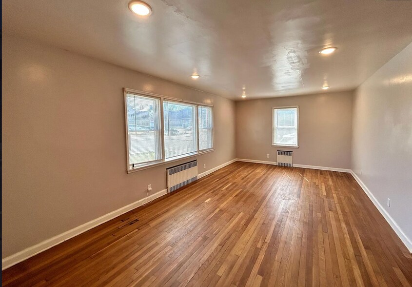 Living Room - 353 N Grove St