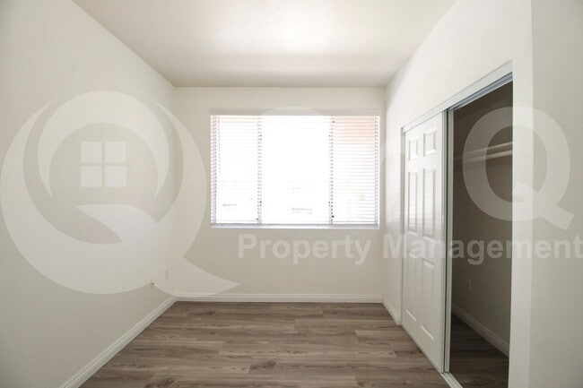 Building Photo - 16013 S Desert Foothills Pkwy