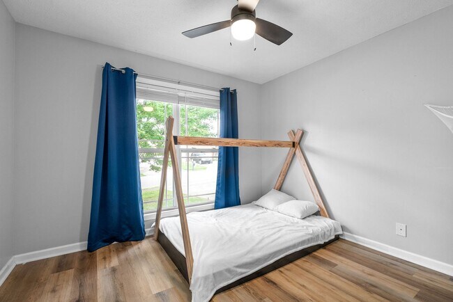 Building Photo - Gorgeous 3 Bedroom 2.5 Bath Home For Rent!!!