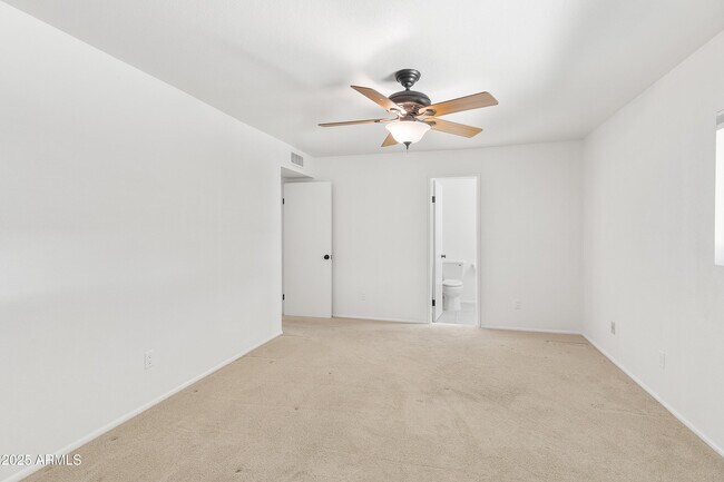Building Photo - 3809 N 85th Pl