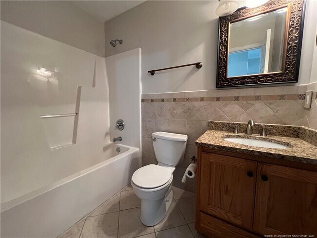 Building Photo - 113 Steeplechase Ln