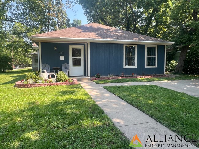 Primary Photo - 530 Bluemont Ave