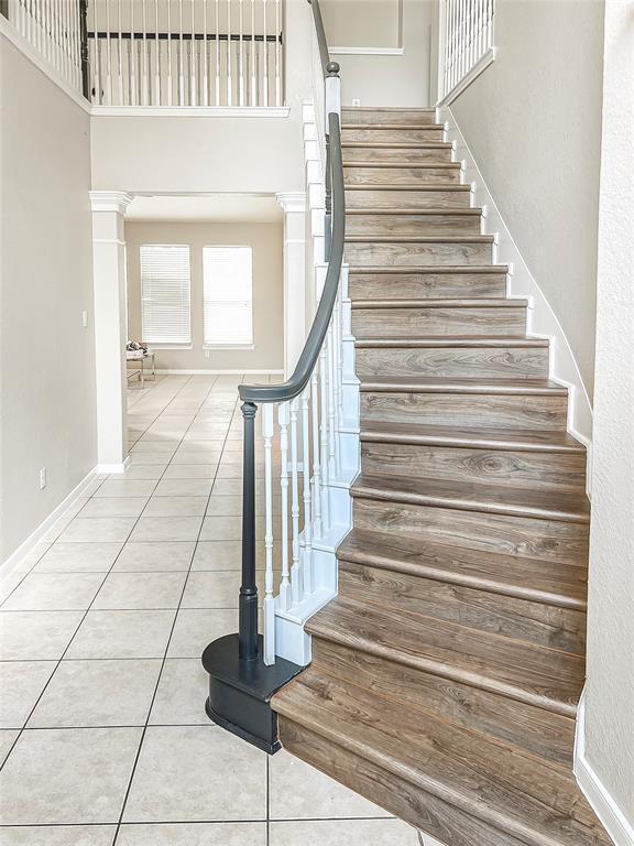 Building Photo - 519 Savannah Springs Way