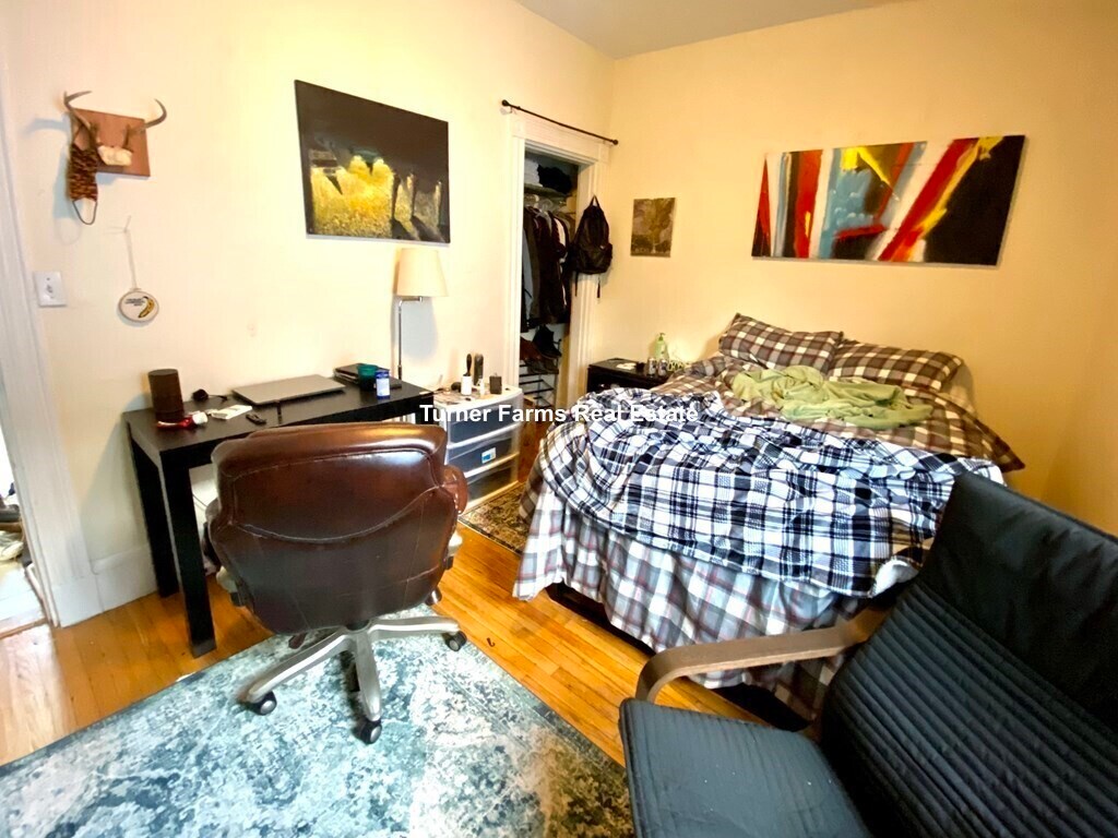 Building Photo - 3 Oswald St