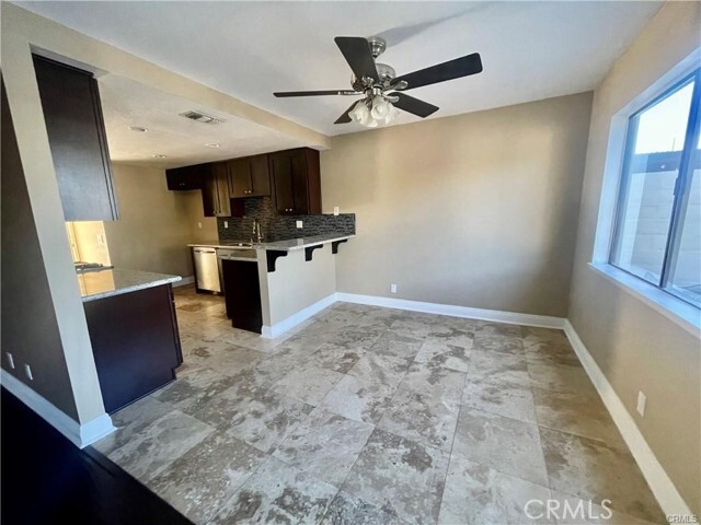 Building Photo - 2157 E Badillo St
