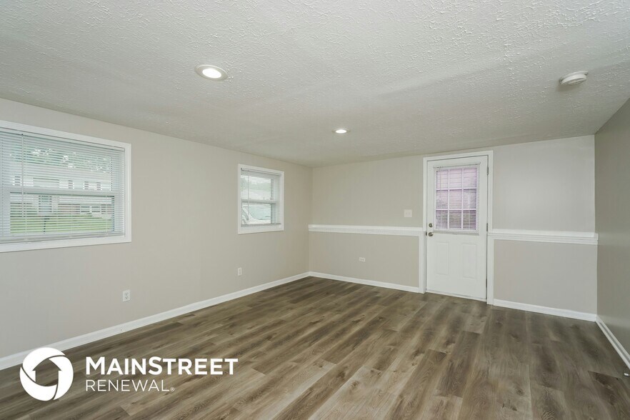 Building Photo - 4712 Arroyo Trail