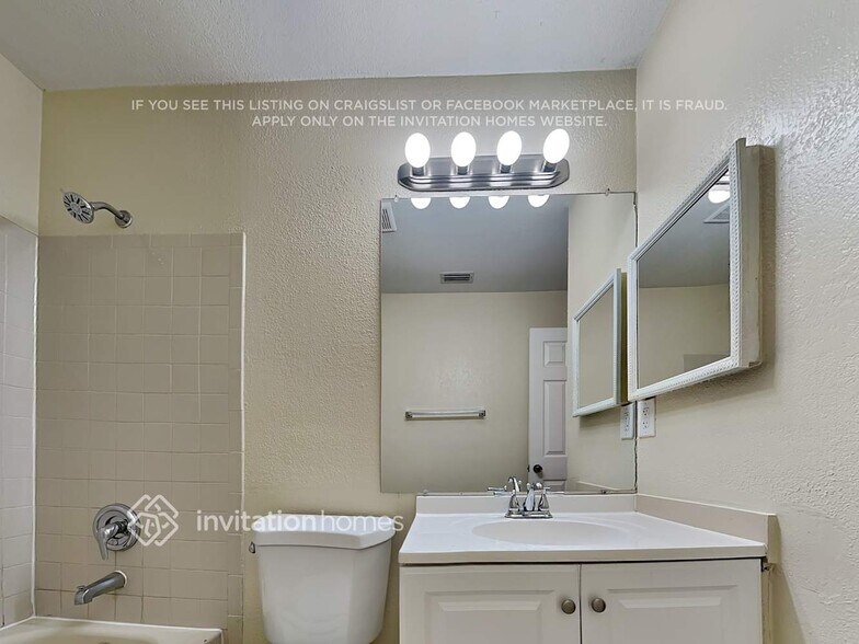 Building Photo - 10109 Cornerstone Pl