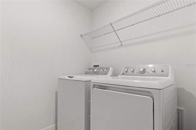 Building Photo - 9421 Cannon Bch Dr