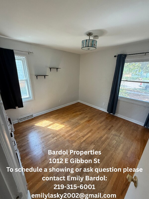 Building Photo - 1012 E Gibbon St
